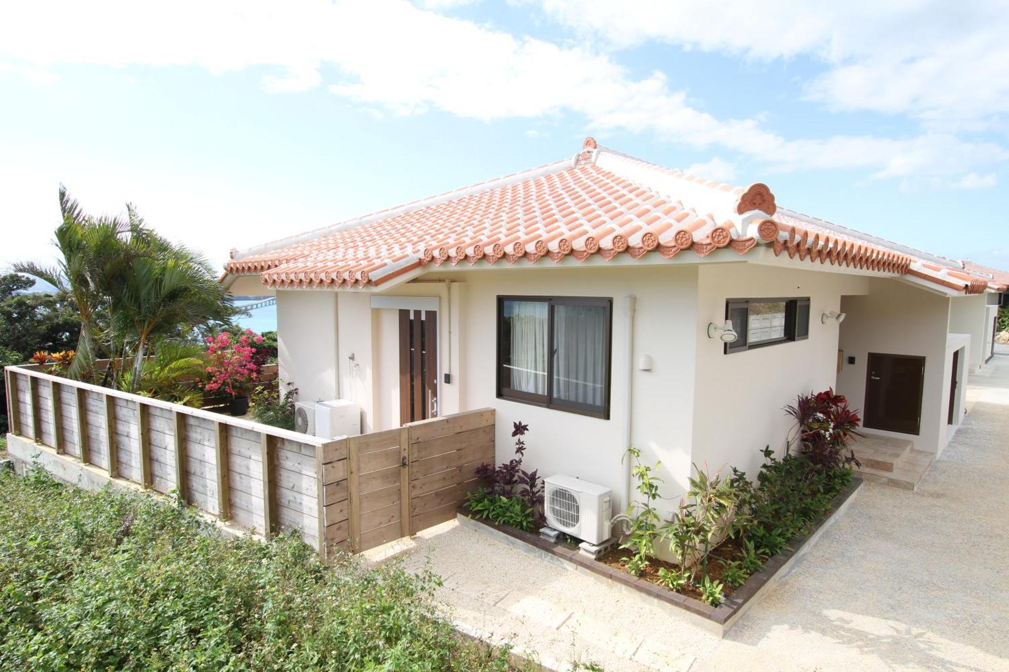 Hotel Ocean Hills Kouri Nakijin Exterior foto