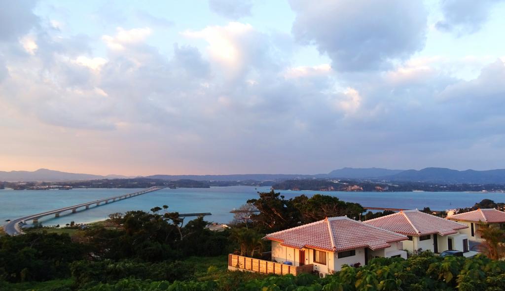 Hotel Ocean Hills Kouri Nakijin Exterior foto