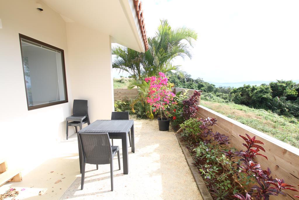 Hotel Ocean Hills Kouri Nakijin Exterior foto