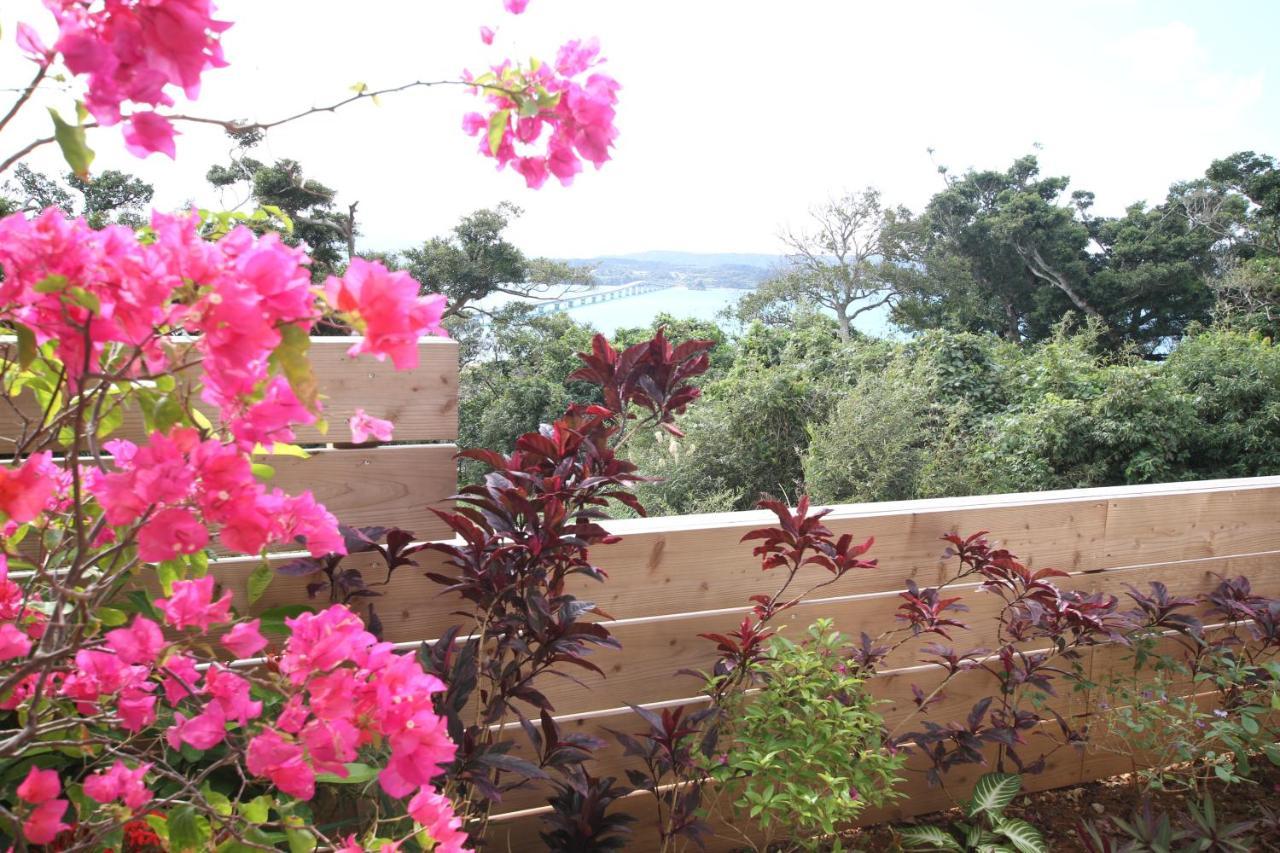 Hotel Ocean Hills Kouri Nakijin Exterior foto
